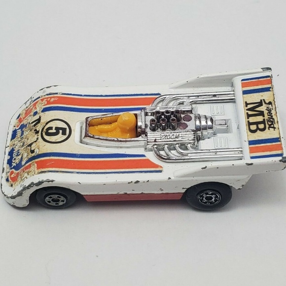 Matchbox N°56 - HI- TAILER 1974 WHITE - Picture 1 of 6